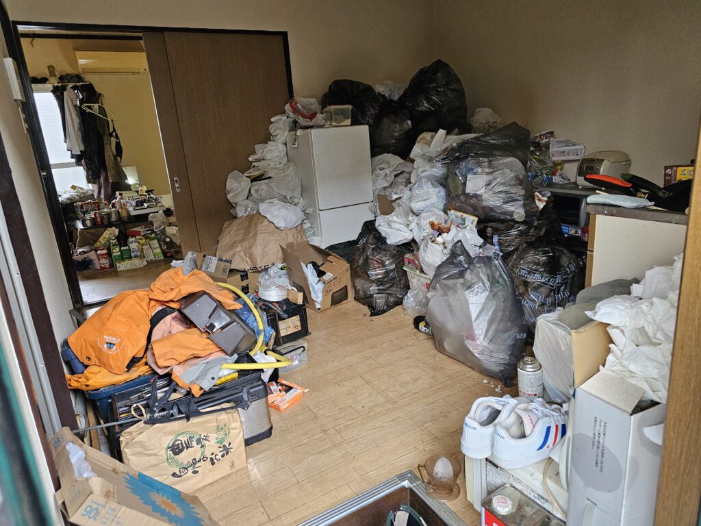 #不用品の整理・分別・搬出作業